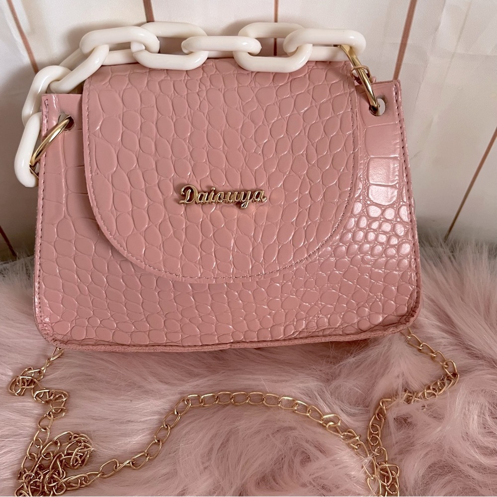 Pink Croc-Embossed Chain Bag